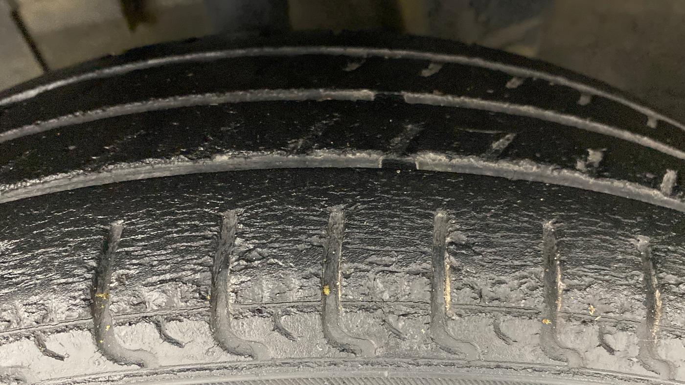 2016 Renault Kwid RXT 0.8, Petrol, Manual, 58,585 km, Left Front Tyre Tread