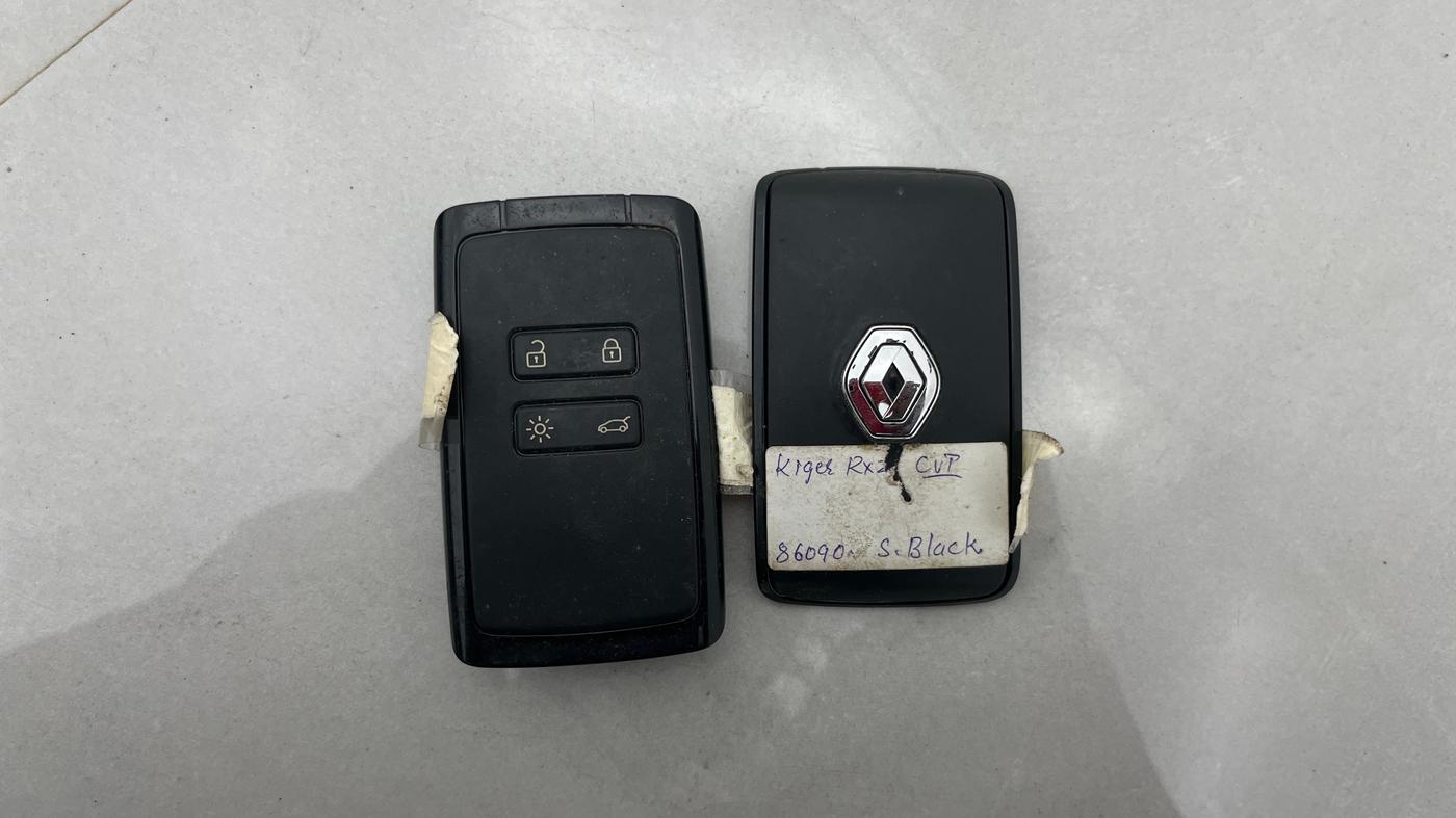 2023 Renault Kiger RXZ TURBO CVT, Petrol, Automatic, 20,588 km, Key Close Up