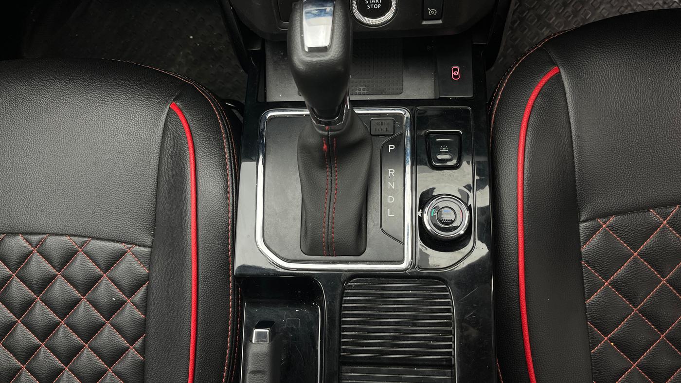 2023 Renault Kiger RXZ TURBO CVT, Petrol, Automatic, 20,588 km, Gear Lever