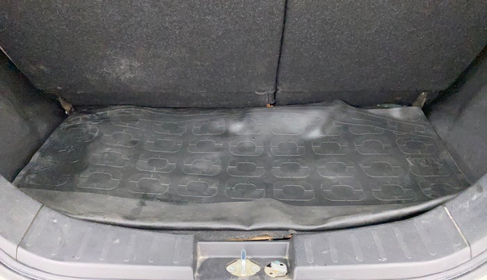 2015 Maruti Wagon R 1.0 LXI, Petrol, Manual, 20,290 km, Boot Inside