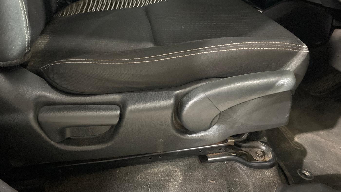 2017 Honda WR-V 1.2L I-VTEC VX MT, Petrol, Manual, 22,626 km, Driver Side Adjustment Panel