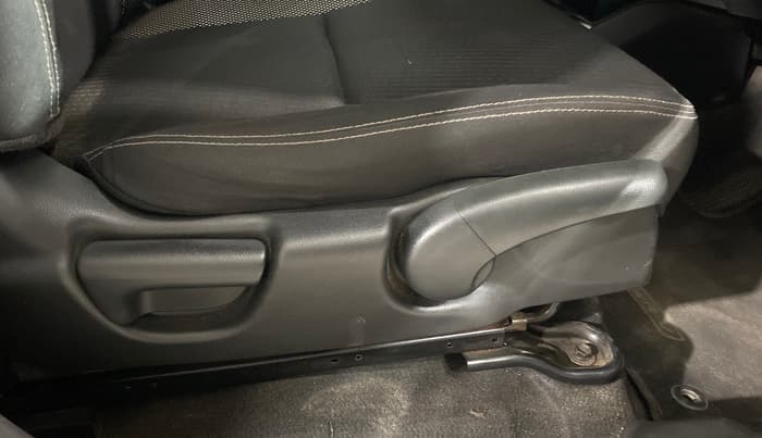 2017 Honda WR-V 1.2L I-VTEC VX MT, Petrol, Manual, 22,626 km, Driver Side Adjustment Panel