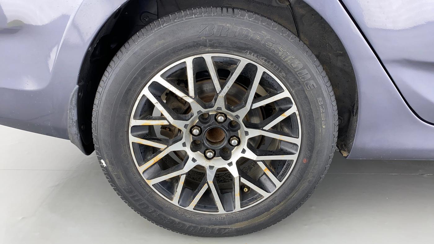 2014 Hyundai Verna FLUIDIC 1.4 EX CRDI, Diesel, Manual, 78,498 km, Right Rear Wheel