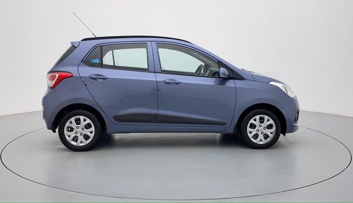 2016 Hyundai Grand i10 SPORTZ 1.2 KAPPA VTVT, Petrol, Manual, 34,047 km, Right Side View