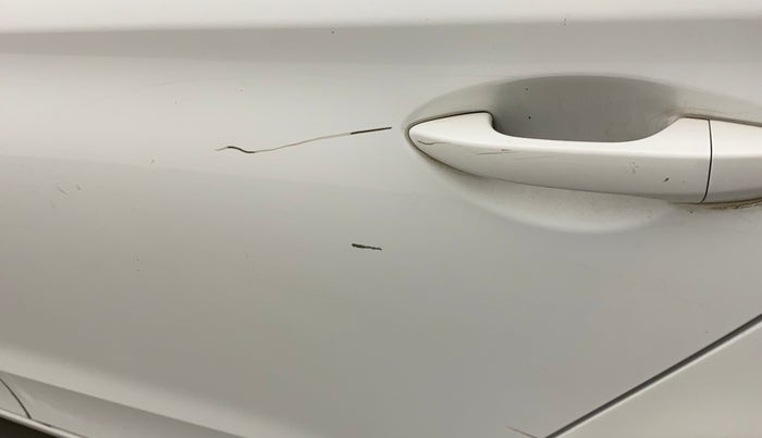 2015 Hyundai Elite i20 MAGNA 1.2, CNG, Manual, 78,838 km, Rear left door - Minor scratches
