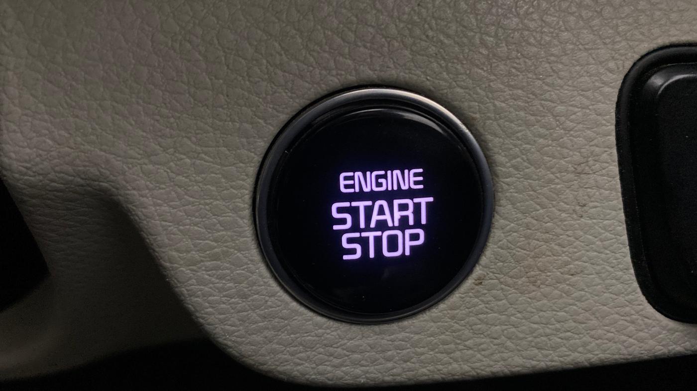 2021 KIA SELTOS HTX 1.5 PETROL DUAL TONE, Petrol, Manual, 1,36,512 km, Keyless Start/ Stop Button