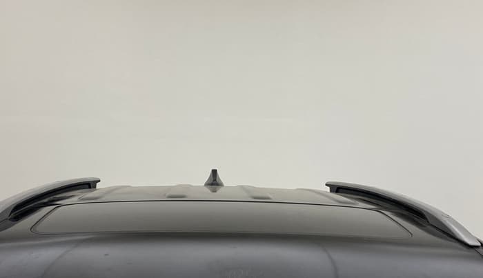 2021 KIA SELTOS HTX 1.5 PETROL DUAL TONE, Petrol, Manual, 1,36,512 km, Moonroof/ Sunroof