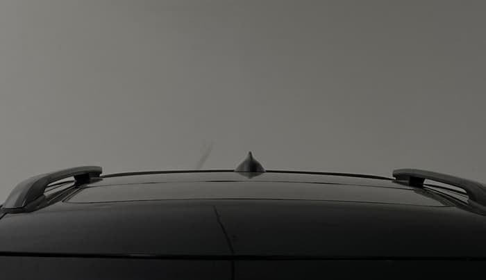2019 Mahindra XUV300 W8 (O) 1.2 PETROL, Petrol, Manual, 82,849 km, Moonroof/ Sunroof