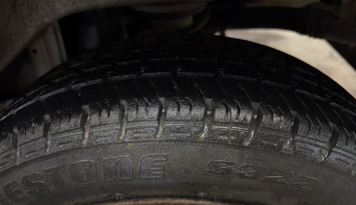 2015 Maruti Alto K10 VXI, Petrol, Manual, 28,036 km, Left Rear Tyre Tread
