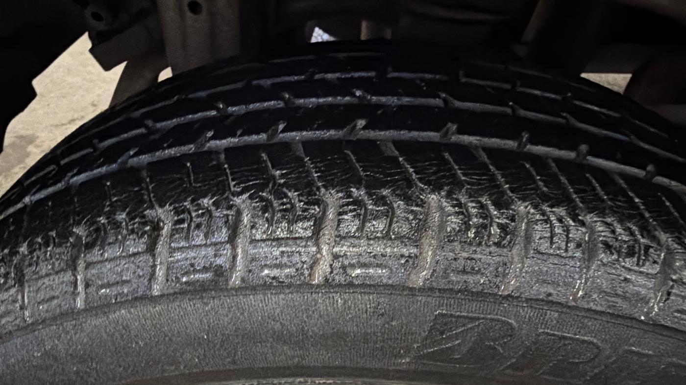 2015 Maruti Alto K10 VXI, Petrol, Manual, 28,036 km, Right Rear Tyre Tread