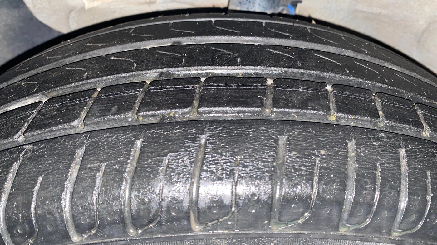 2017 Hyundai Creta E PLUS 1.4 DIESEL, Diesel, Manual, 96,780 km, Left Front Tyre Tread