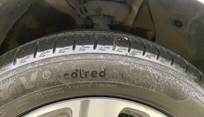 2025 Hyundai AURA SX PLUS 1.2 AMT, Petrol, Automatic, 11,939 km, Right Front Tyre Tread