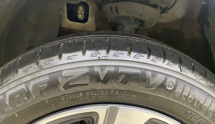 2025 Hyundai AURA SX PLUS 1.2 AMT, Petrol, Automatic, 11,939 km, Left Front Tyre Tread