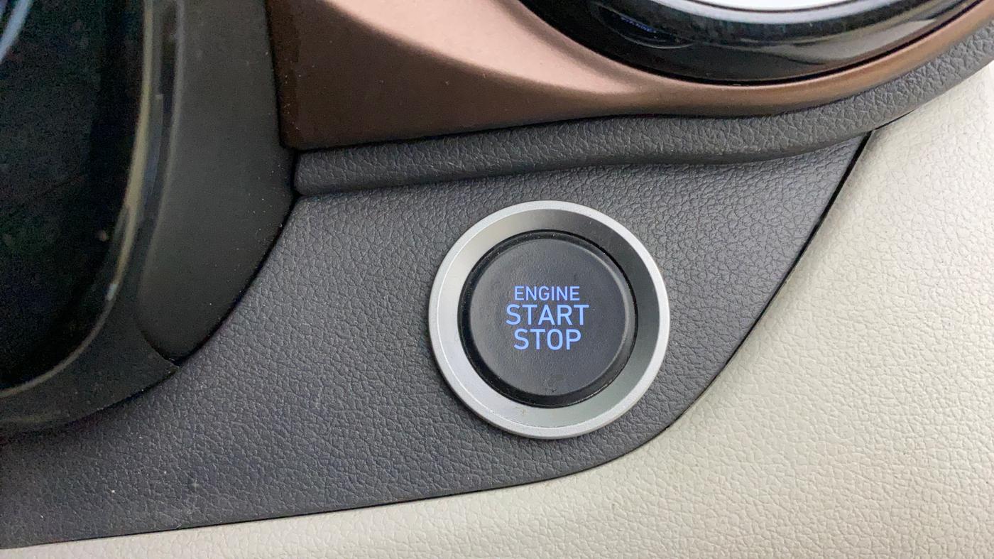 2025 Hyundai AURA SX PLUS 1.2 AMT, Petrol, Automatic, 11,625 km, Keyless Start/ Stop Button