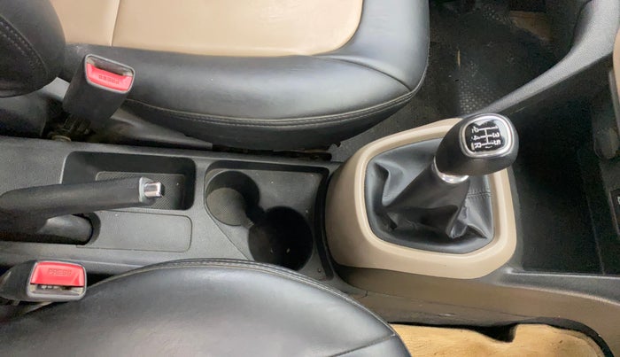 2015 Hyundai Grand i10 SPORTZ 1.2 KAPPA VTVT, Petrol, Manual, 94,438 km, Gear Lever