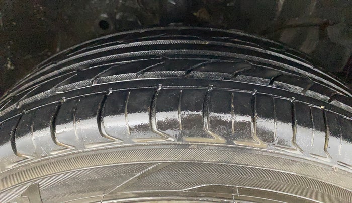 2015 Honda City 1.5L I-VTEC V MT, Petrol, Manual, 79,742 km, Right Front Tyre Tread