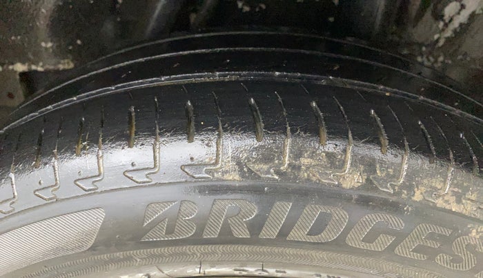 2015 Honda City 1.5L I-VTEC V MT, Petrol, Manual, 79,742 km, Left Rear Tyre Tread