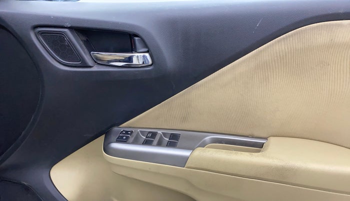 2015 Honda City 1.5L I-VTEC V MT, Petrol, Manual, 79,742 km, Driver Side Door Panels Control