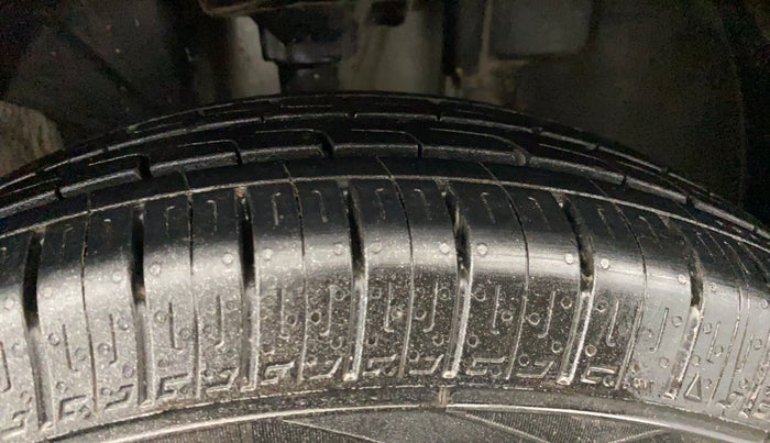 2020 Renault Kwid RXL, Petrol, Manual, 16,521 km, Right Front Tyre Tread