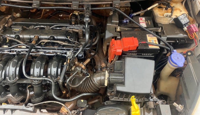 2016 Ford New Figo TITANIUM 1.2 PETROL MT, Petrol, Manual, 96,685 km, Engine View - Left