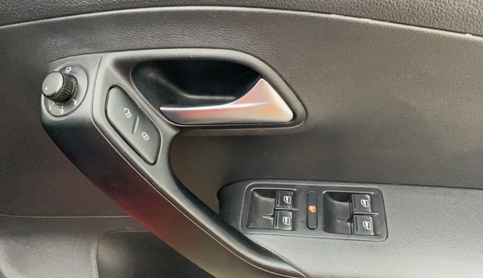 2021 Volkswagen Polo 1.0 GT TSI AT, Petrol, Automatic, 68,973 km, Driver Side Door Panels Control