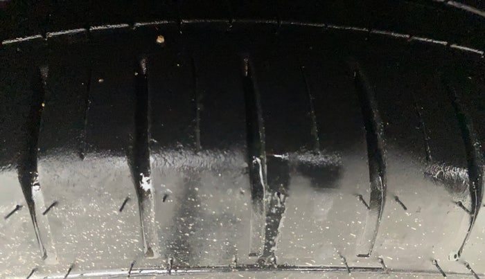 2021 Volkswagen Polo 1.0 GT TSI AT, Petrol, Automatic, 68,973 km, Left Front Tyre Tread