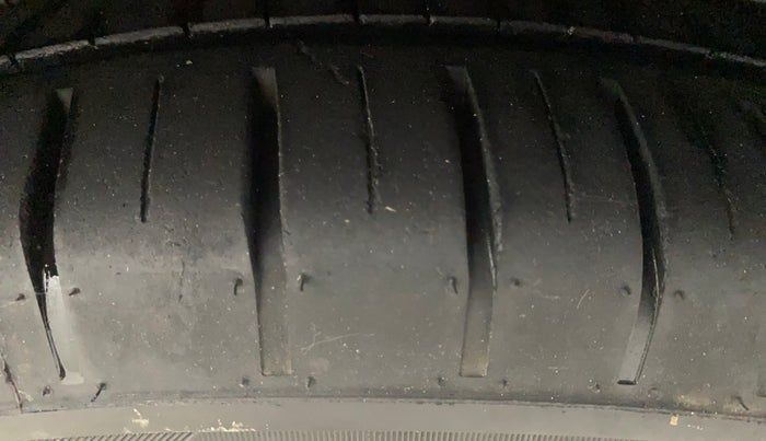 2021 Volkswagen Polo 1.0 GT TSI AT, Petrol, Automatic, 68,973 km, Right Front Tyre Tread