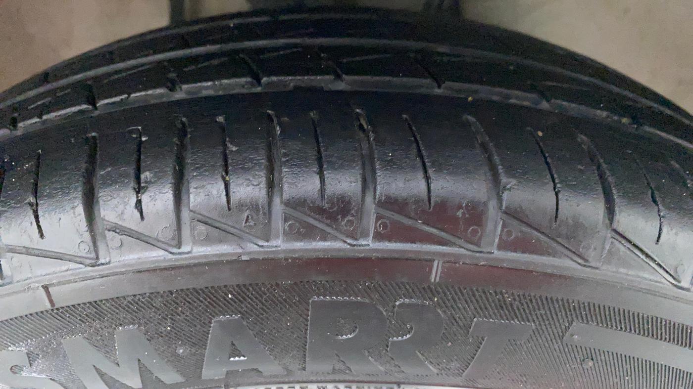 2020 Maruti Alto LXI, Petrol, Manual, 23,657 km, Right Front Tyre Tread