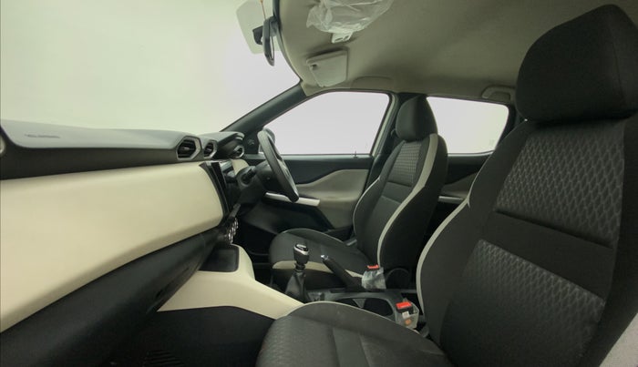 2022 Nissan MAGNITE XE, Petrol, Manual, 19,864 km, Right Side Front Door Cabin