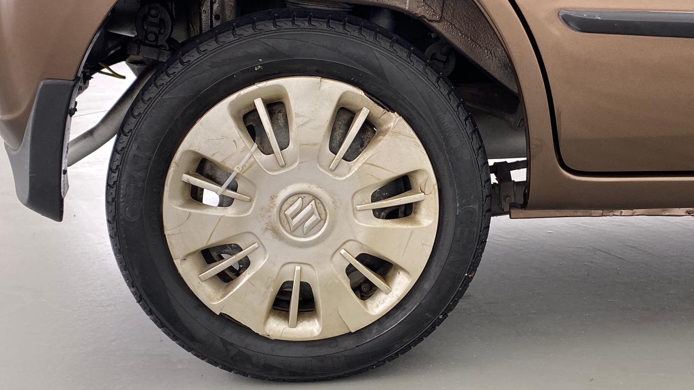 2013 Maruti Zen Estilo VXI, Petrol, Manual, 60,033 km, Right Rear Wheel