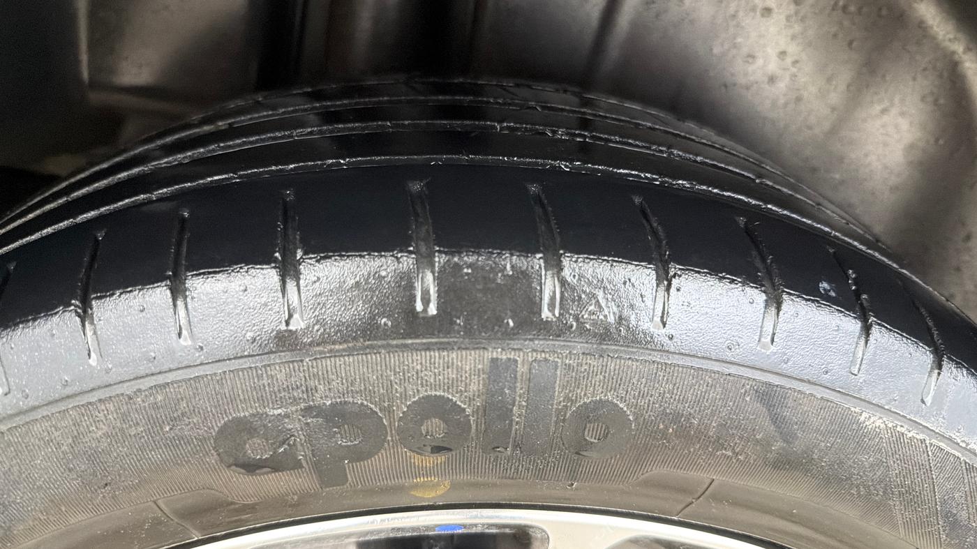 2019 Maruti Ciaz ALPHA 1.5 SHVS PETROL, Petrol, Manual, 1,05,643 km, Right Rear Tyre Tread