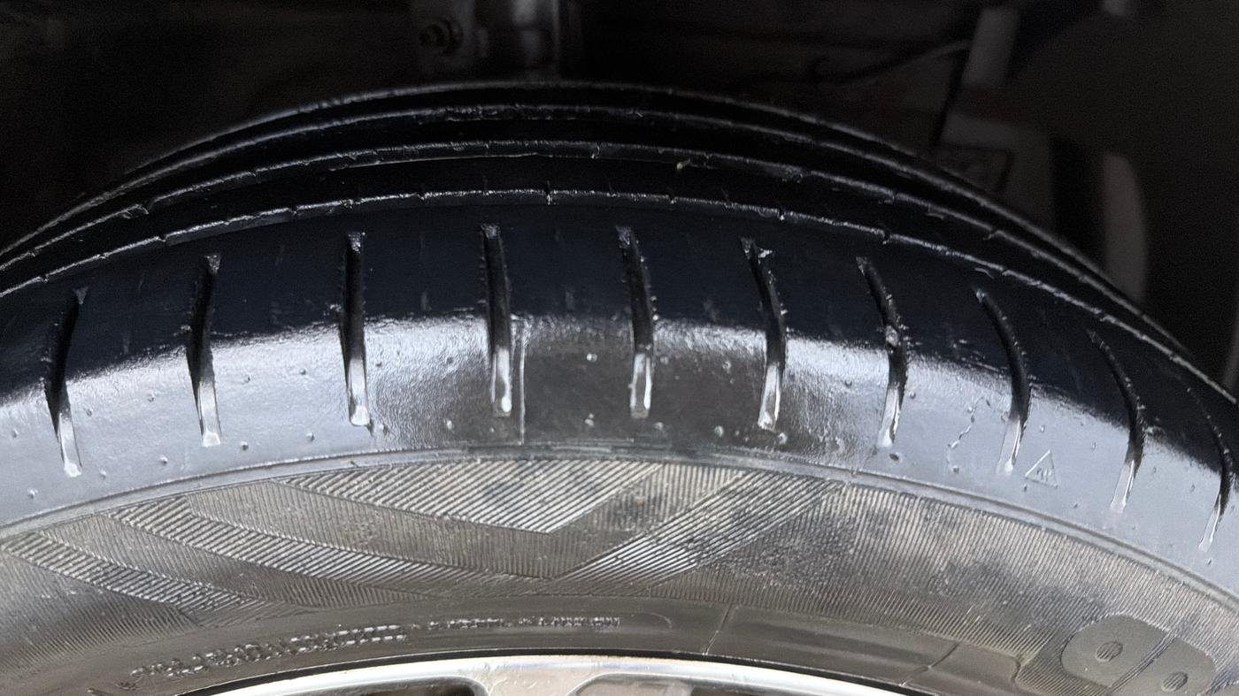 2019 Maruti Ciaz ALPHA 1.5 SHVS PETROL, Petrol, Manual, 1,05,643 km, Right Front Tyre Tread
