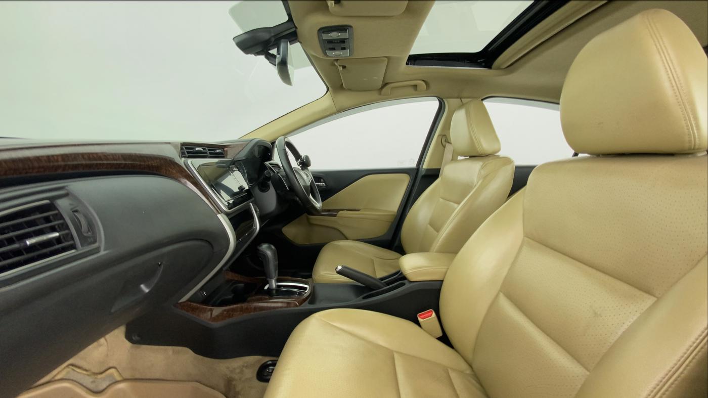 2019 Honda City 1.5L I-VTEC ZX CVT, Petrol, Automatic, 86,979 km, Right Side Front Door Cabin
