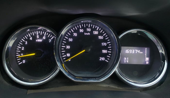 2016 Renault Duster RXL AMT 110 PS, Diesel, Automatic, 1,69,249 km, Odometer Image