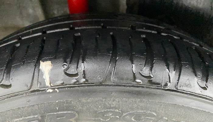 2018 Tata TIAGO NRG PETROL, CNG, Manual, 25,907 km, Right Rear Tyre Tread