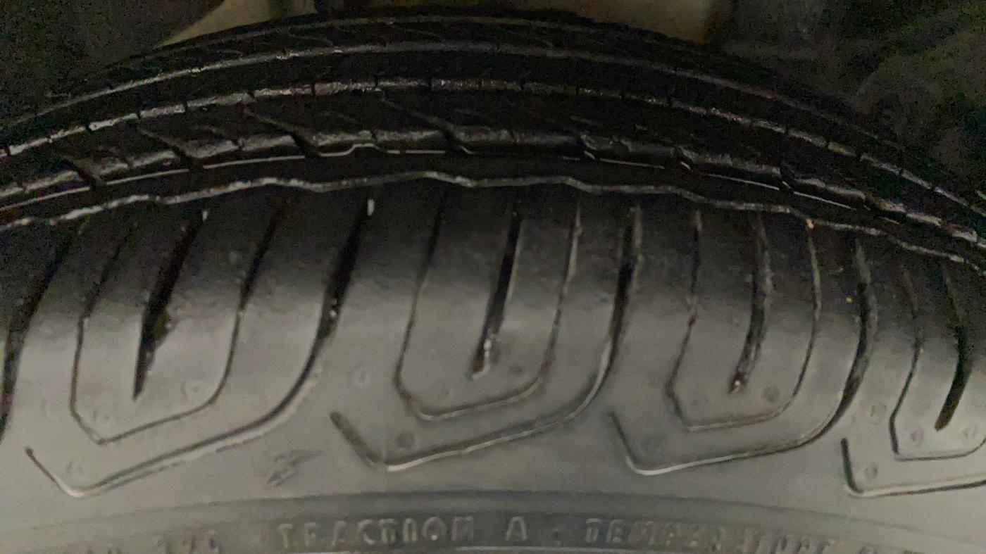 2018 Ford Ecosport TREND 1.5L DIESEL, Diesel, Manual, 89,696 km, Left Rear Tyre Tread