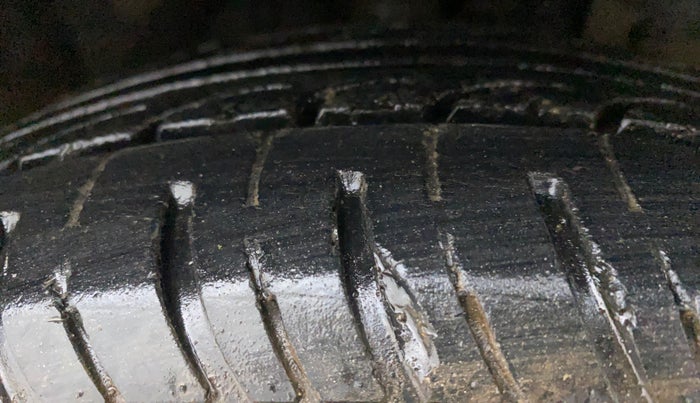 2012 Honda City 1.5L I-VTEC V AT, Petrol, Automatic, 95,504 km, Right Front Tyre Tread