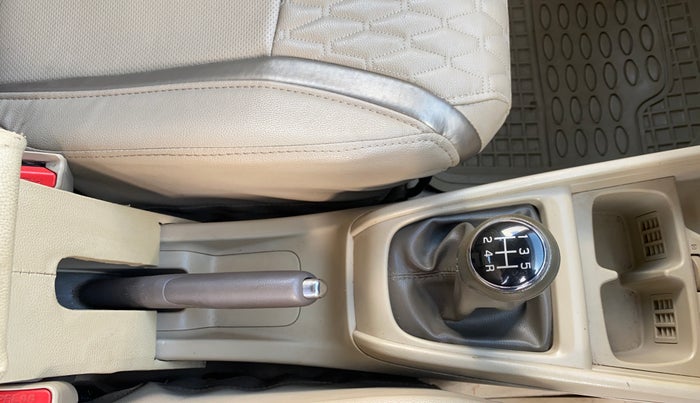 2020 Maruti Ertiga VXI SHVS, Petrol, Manual, 87,675 km, Gear Lever