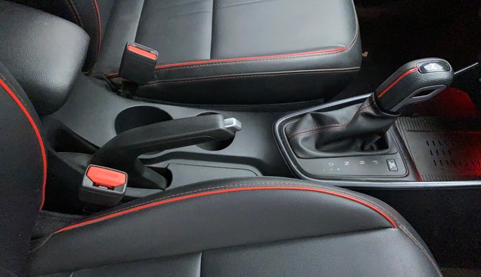 2021 Hyundai NEW I20 N LINE N8 1.0 TURBO GDI DCT DUAL TONE, Petrol, Automatic, 24,347 km, Gear Lever