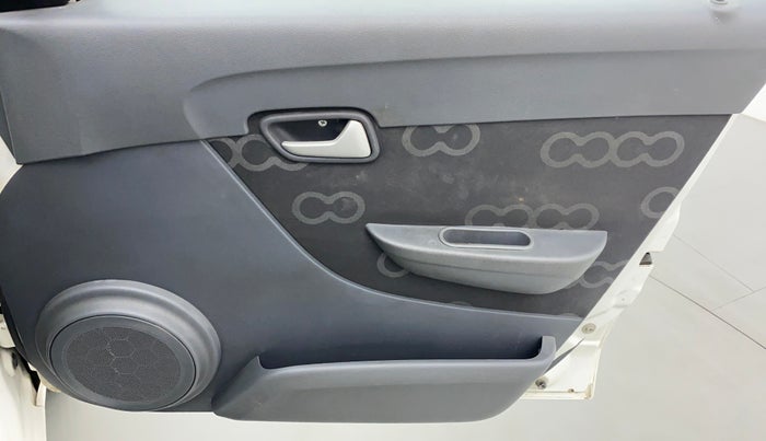 2015 Maruti Alto 800 LXI, Petrol, Manual, 30,462 km, Driver Side Door Panels Control