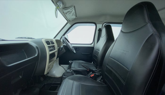 2021 Maruti Eeco 5 STR WITH AC PLUSHTR, Petrol, Manual, 11,747 km, Right Side Front Door Cabin
