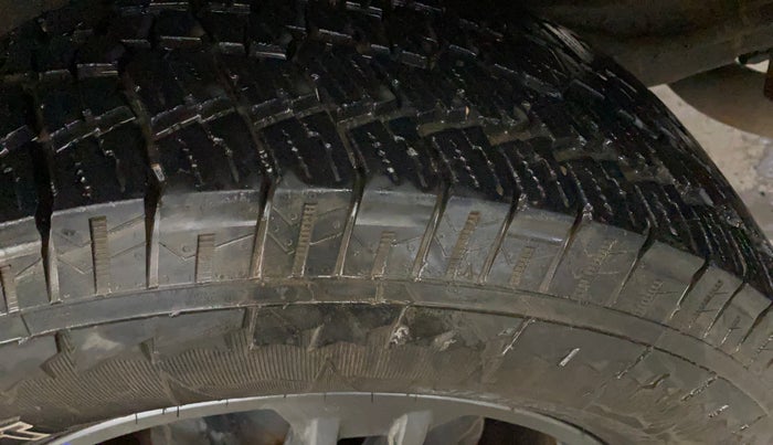 2023 Mahindra Thar LX HT PETROL 4WD MT, Petrol, Manual, 64,139 km, Left Rear Tyre Tread