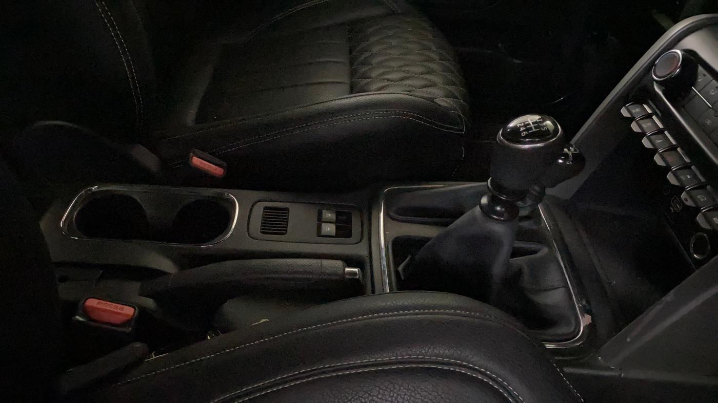 2023 Mahindra Thar LX HT PETROL 4WD MT, Petrol, Manual, 64,225 km, Gear Lever