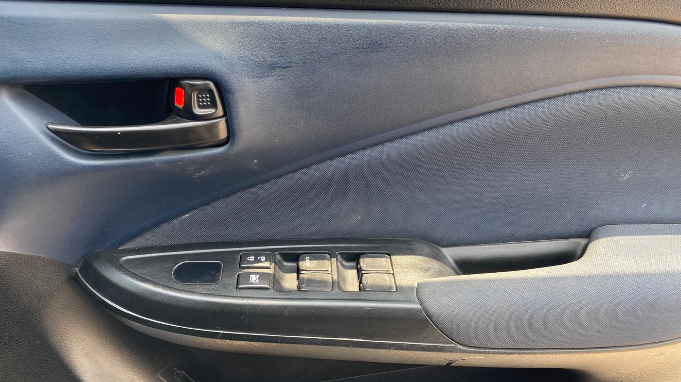 2023 Maruti Baleno SIGMA PETROL 1.2, Petrol, Manual, 20,454 km, Driver Side Door Panels Control