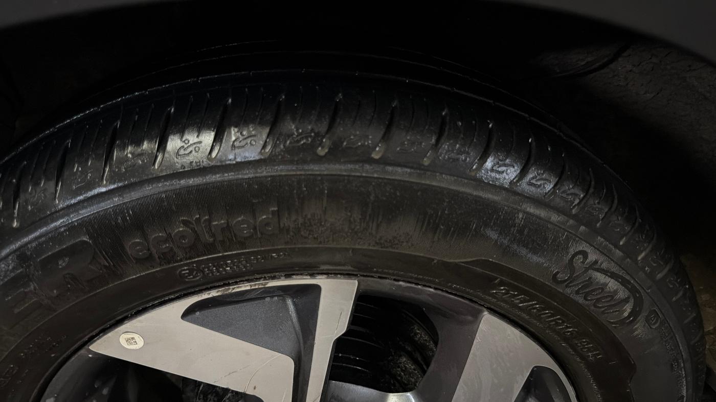 2022 KIA SONET GTX PLUS 1.0 IMT, Petrol, Manual, 65,829 km, Right Rear Tyre Tread