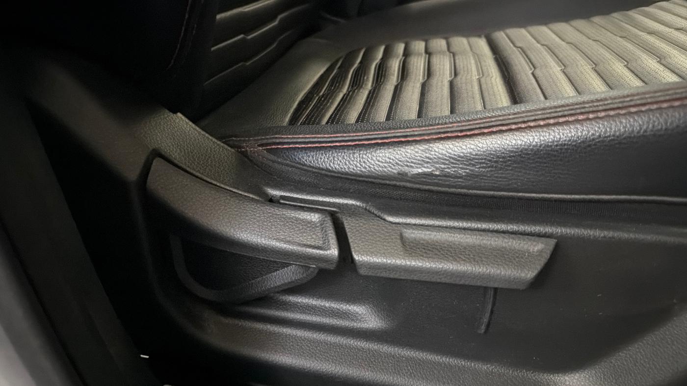 2022 KIA SONET GTX PLUS 1.0 IMT, Petrol, Manual, 65,829 km, Driver Side Adjustment Panel