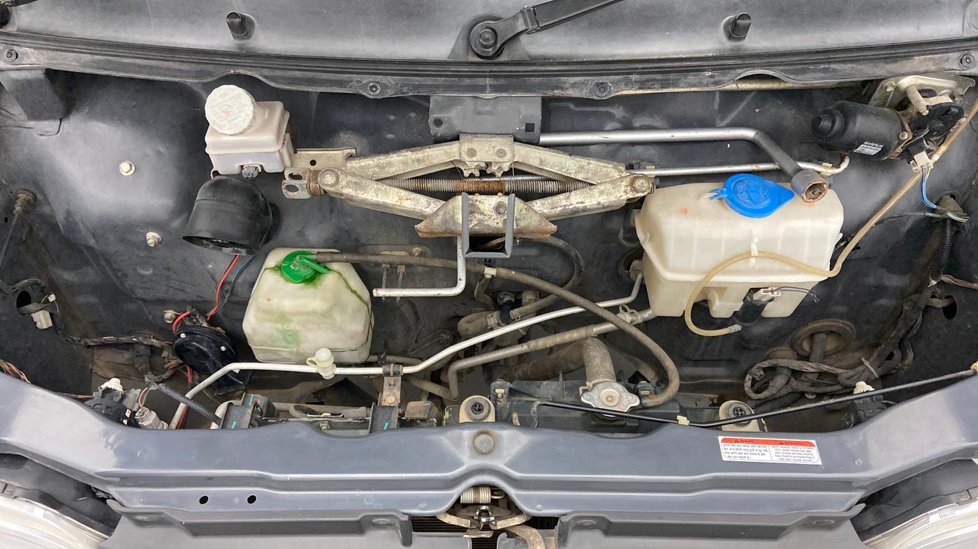 2017 Maruti Eeco 7 STR, Petrol, Manual, 66,660 km, Open Bonet