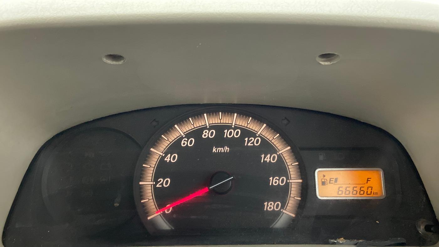 2017 Maruti Eeco 7 STR, Petrol, Manual, 66,660 km, Odometer Image