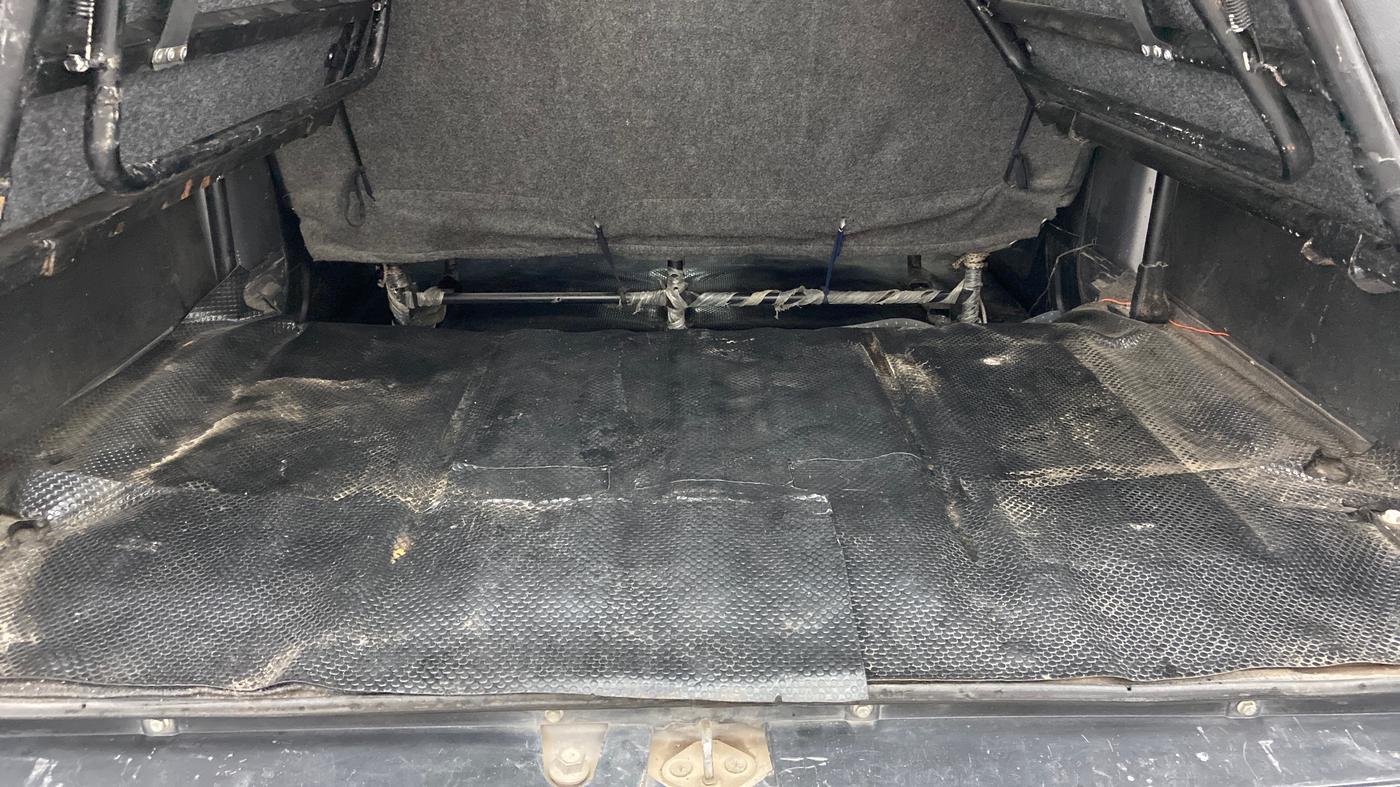 2017 Maruti Eeco 7 STR, Petrol, Manual, 66,660 km, Boot Inside