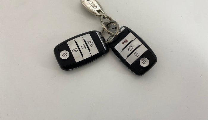 2020 KIA SELTOS HTX PLUS AT1.5 DIESEL, Diesel, Automatic, 93,570 km, Key Close Up